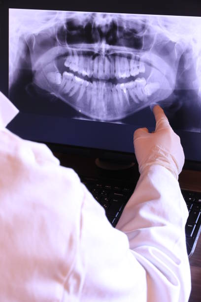 Best Emergency Root Canal Therapy in Holiday Island, AR